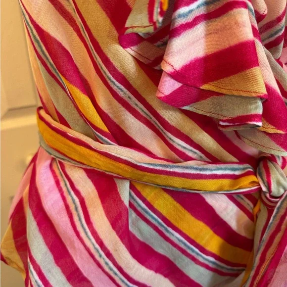 Lauren Ralph NWTS Multi Pink Sleeveless Ruffle Wrap Top Deep Vneck Size Small - Picture 5 of 12
